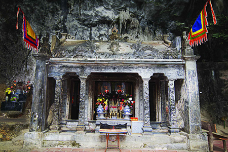 เทศกาลพื้นบ้านThánh Quí Minh Đại Vương